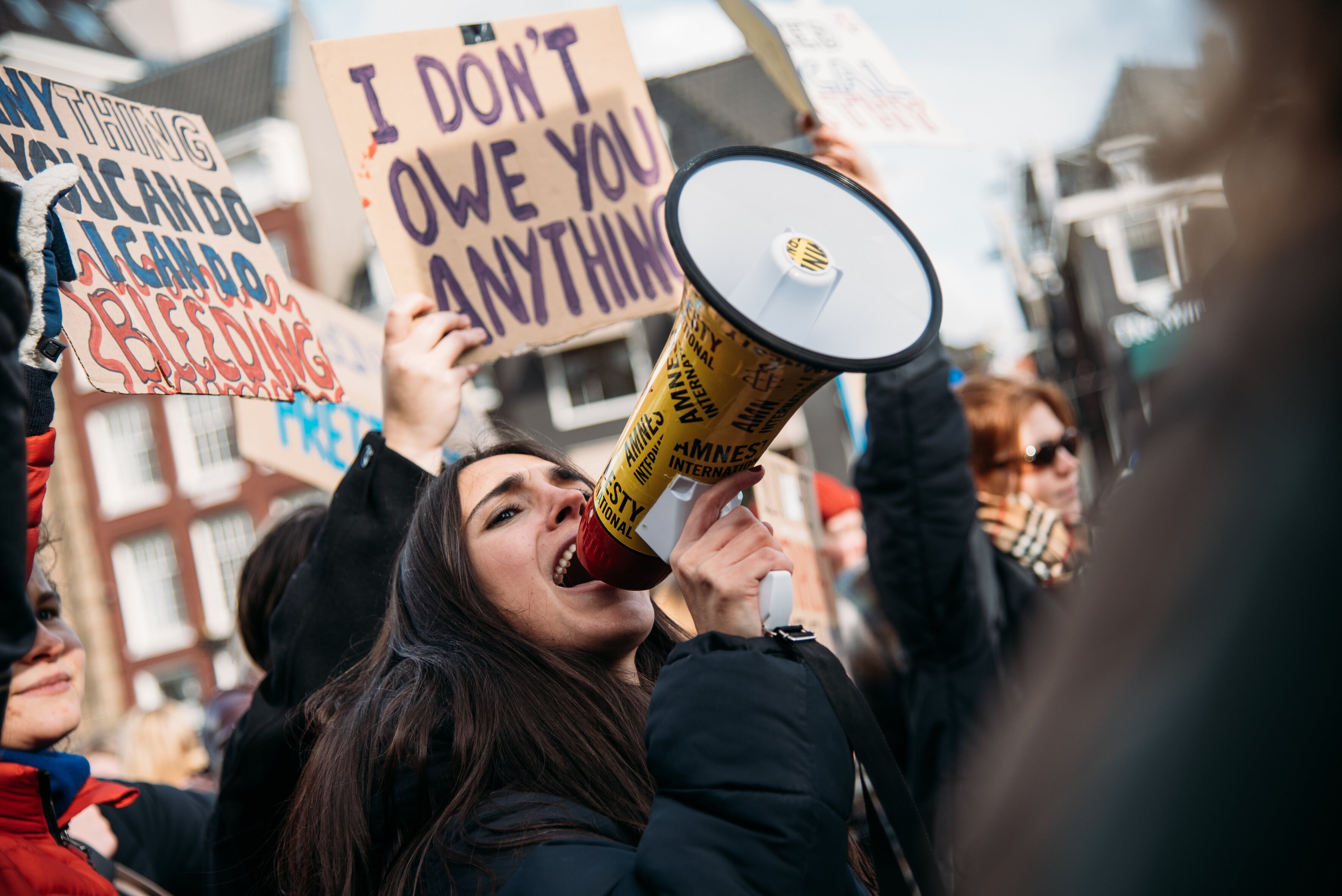 Amnesty International – Feminist Womans march