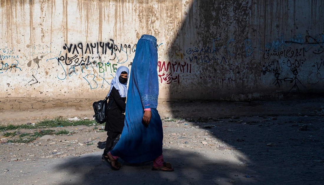 Mutter und Tochter in Afghanistan © WAKIL KOHSAR/AFP